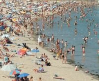 Hotelierii de pe litoralul românesc micşorează tarifele cu 20%