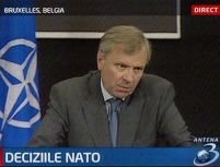 Jaap de Hoop Scheffer: NATO şi Rusia nu pot coopera cât timp trupele ruseşti atacă Georgia