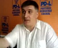 Cătălin Avramescu spune bancuri cu Geoană şi Iliescu (VIDEO)