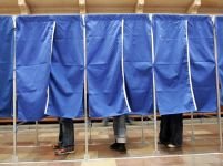 Românii din Marea Britanie se tem că nu vor putea vota la alegerile parlamentare
