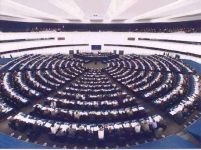Românii, fruntaşi la petiţiile adresate Parlamentului European