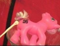 Răpirea din serai: După poneiul roz, o altă expoziţie cu scandal la New York