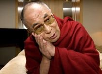 Dalai Lama a fost  internat în spital la New Delhi - ar putea
 fi operat vineri