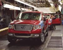 General Motors şi Ford, coloşi în pragul falimentului 