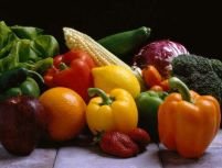 Consumul de legume şi fructe ajută la îndepărtarea cancerului