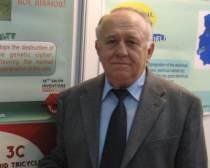 Un român a descoperit medicamentul care vindecă bolile de inimă şi cancerul