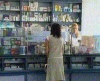 Criză în farmacii. Distribuitorii de medicamente vor sista livrările până miercuri