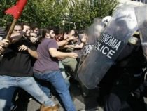 Grecia. Confruntări violente între sindicalişti şi forţele de ordine în urma unui miting