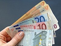 Leul se apreciază faţă de moneda europeană. BNR anunţă o referinţă în scădere cu 5 bani, la 3,6207 lei/euro