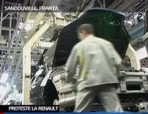Proteste la o fabrică Renault din Franţa, după ce o mie de muncitori au fost disponibilizaţi