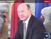 Băsescu: Sunt de acord cu mărirea salariilor şi în domeniul Sănătăţii