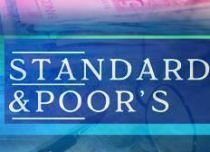 Standard & Poor's a redus ratingul pe termen lung al BCR de la "BBB -" la "BB +"