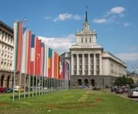 Parlamentul bulgar majorează limita de garantare a depozitelor bancare