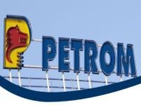 Petrom reduce preţurile la benzină cu şase bani pe litru