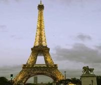 Franţa îşi revizuieşte în scădere estimările de creştere economică, de la 1%, la 0,2-05%