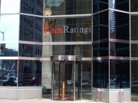 Fitch a coborât ratingul României pentru credite pe termen lung în valută cu două trepte