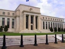 Banca Centrală a SUA refuză să spună cui a dat 2.000 miliarde dolari