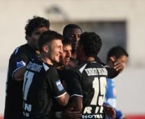 FC Botoşani ? Dinamo 1-3. ?Câinii? se califică fără emoţii (VIDEO)