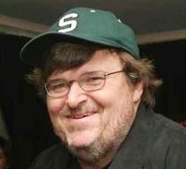 Michael Moore va regiza un documentar despre criza financiară
