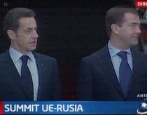 Sarkozy: UE şi Rusia au poziţii apropiate cu privire la reforma financiară