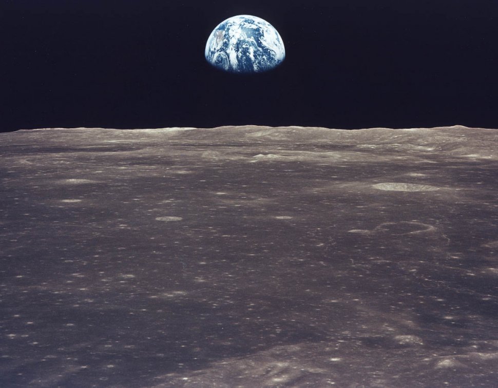 India a trimis o sondă spaţială pe Lună