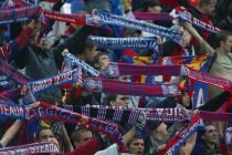 Măsuri după luptele de stradă: 10 fani ai Stelei au interdicţie pe stadioane