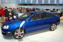 VW Jetta TDI, aleasă maşina ecologică a anului la Los Angeles Autoshow