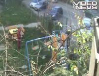 Videonews.ro: Loc de joacă pentru copii, în mijlocul gunoaielor