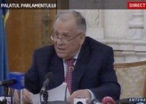 Ion Iliescu s-a retras oficial din Parlament, criticând actualii guvernanţi