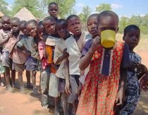 Peste 3000 de morţi din cauza holerei din Zimbabwe