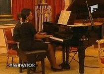 Condoleezza Rice i-a cântat la pian reginei Marii Britanii (VIDEO)
