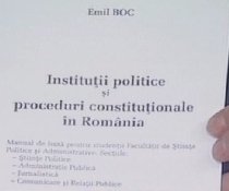 Emil Boc: Rolul preşedintelui României este secundar în raport cu Parlamentul