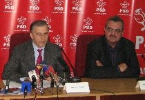 Lupta pentru putere: Mitrea flutură deasupra capului lui Geoană ameninţarea unui Congres PSD 
