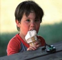 Alimentele nesănătoase pentru copii au interzis la publicitate