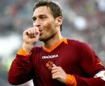 Căpitanul Romei, Totti, vrea ca AC Milan să câştige campionatul anul acesta