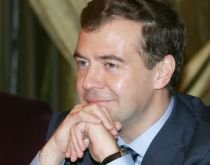 Medvedev: Saakaşvili are probleme la creier. Rusia se pregătise pentru un război cu Georgia

