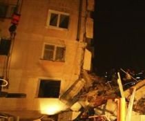 Ucraina. Bilanţul provizoriu al exploziei care a distrus un bloc de locuinţe a ajuns la 26 de morţi 
