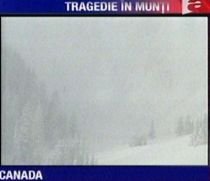Un canadian surprins de avalanşă în urmă cu trei zile a fost găsit în viaţă