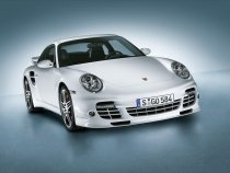 Porsche preia controlul Volkswagen, după ce şi-a mărit participaţia directă la 50,76% dintre acţiuni