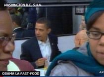 Barack Obama a luat masa la un restaurant fast-food din Washington (VIDEO)
