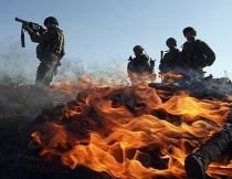 Trei palestinieni au murit în bombardamentele din timpul nopţii, în Fâşia Gaza
