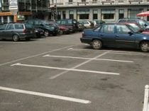 Bucureştenii nu-şi mai pot parca lângă bloc maşinile de serviciu sau pe cele luate în leasing
