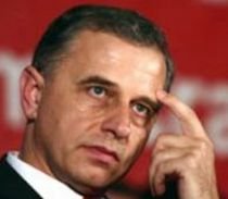 Social-democraţii moldoveni îi cer lui Geoană să candideze la preşedinţie