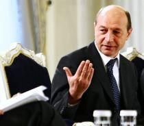 Băsescu: În 2006 am aşteptat opt ore la Spitalul Elias, nu mai simţeam nimic de la mijloc în jos