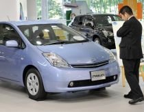 Sectorul auto japonez concediază 25.000 de angajaţi
