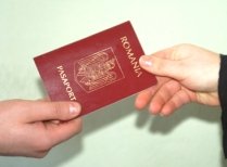Procedura de acordare a cetăţeniei române, uşurată pentru investitorii străini