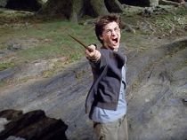Cascadorul lui Daniel Radcliffe, grav rănit în timpul filmărilor pentru noul "Harry Potter"