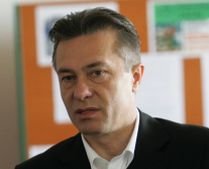 Cristian Diaconescu: Vom modifica legea privind votul românilor din diaspora 
