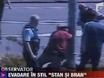 Evadare stil "Stan şi Bran" în Noua Zeelandă. Doi deţinuţi s-au împiedicat de un stâlp cu cătuşele