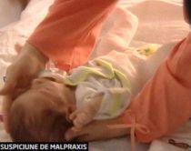 Bebeluşul cu piciorul rupt s-a ales cu femurul fracturat în timpul spitalizării la Galaţi